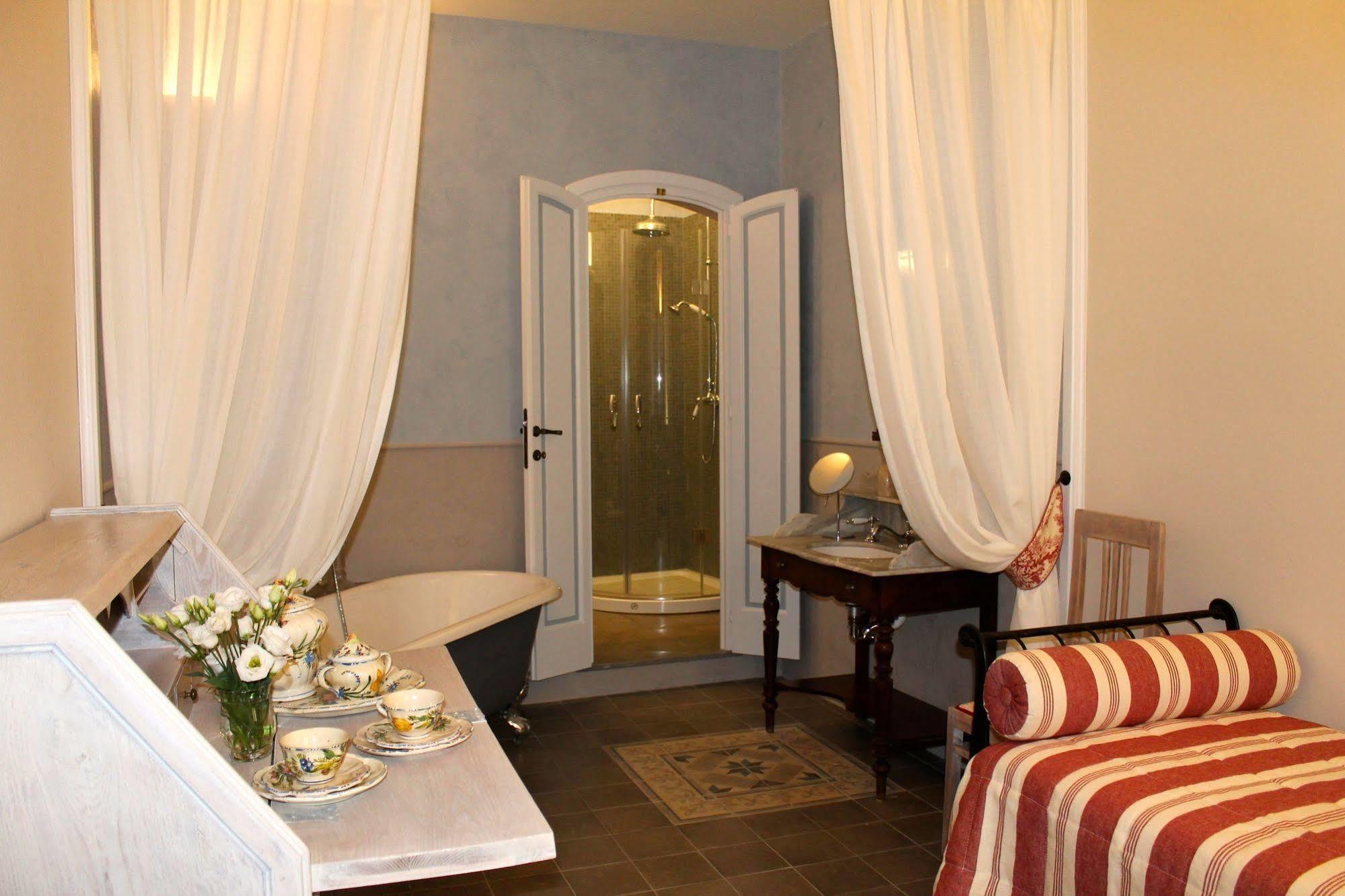 Bed and breakfast Corte Dei Neri Residenza D'epoca Florencia